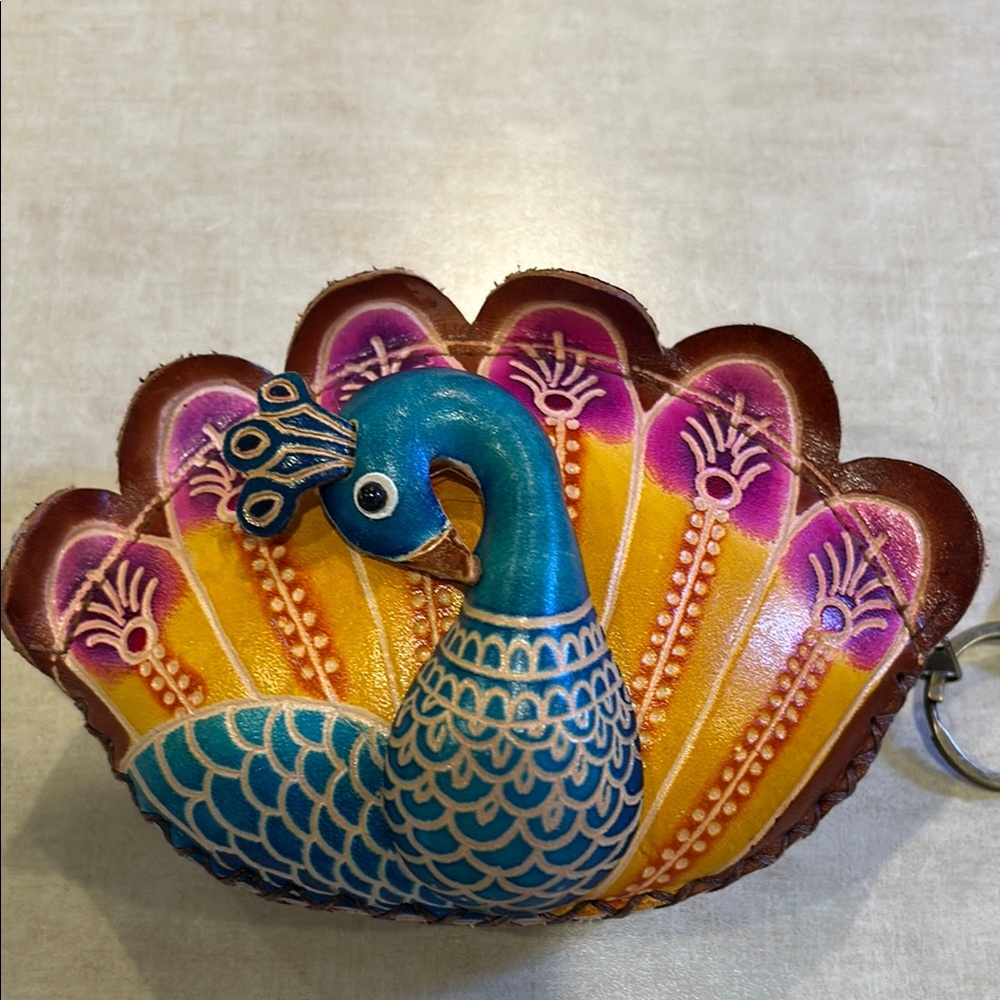 Leather Peacock zipper coin or card purse with Keychain Strap. NEW!
